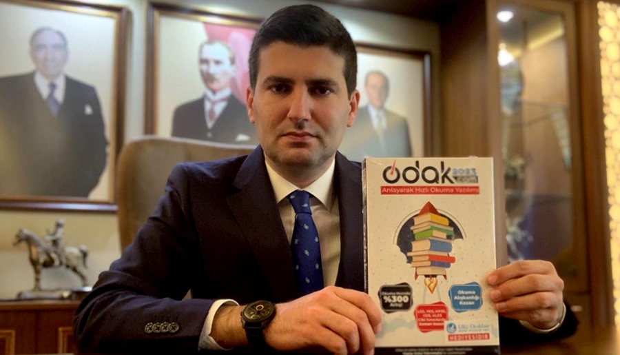 Öğrencilere Karne Hediyesi Ülkü Ocaklarından