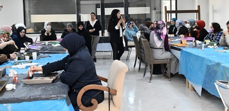 Kadınlar Sosyal Dayanışma İle Daha Güçlü