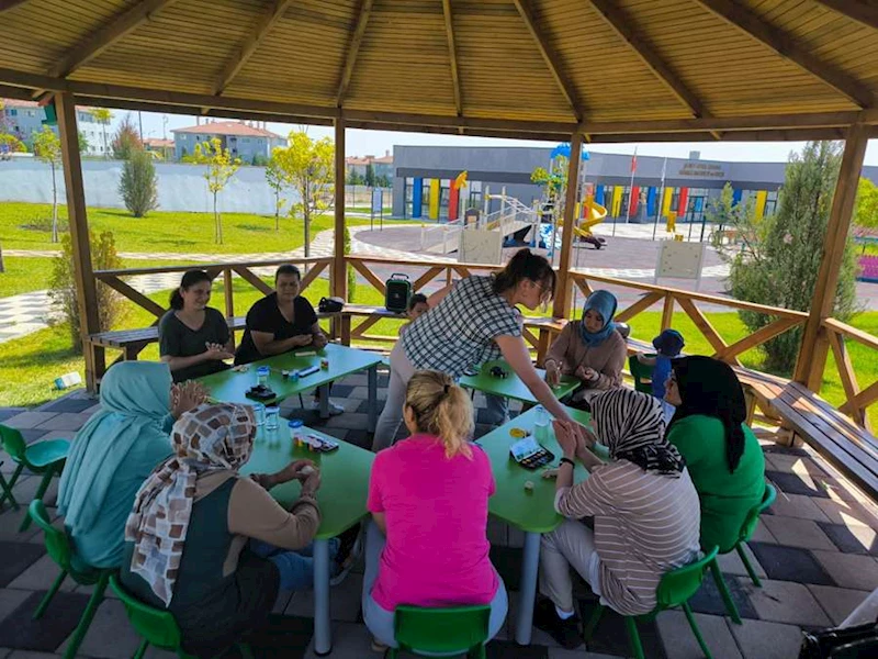 ODUNPAZARI ENGELSİZ KREŞTE ANNELERE YÖNELİK PSİKOSOSYAL DESTEK PROGRAMI DÜZENLENDİ