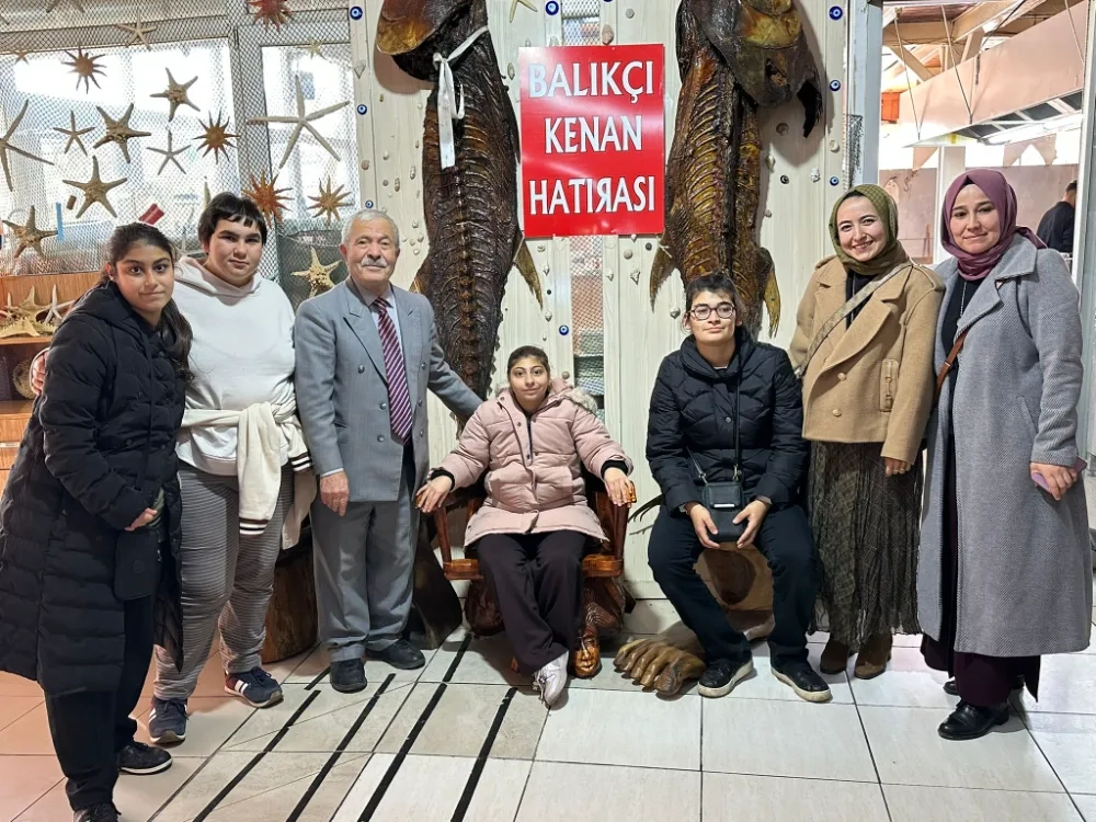 Özel Çocuklar Türkiye Deniz Canlıları Müzesi’nde Unutulmaz Bir Gün Geçirdi